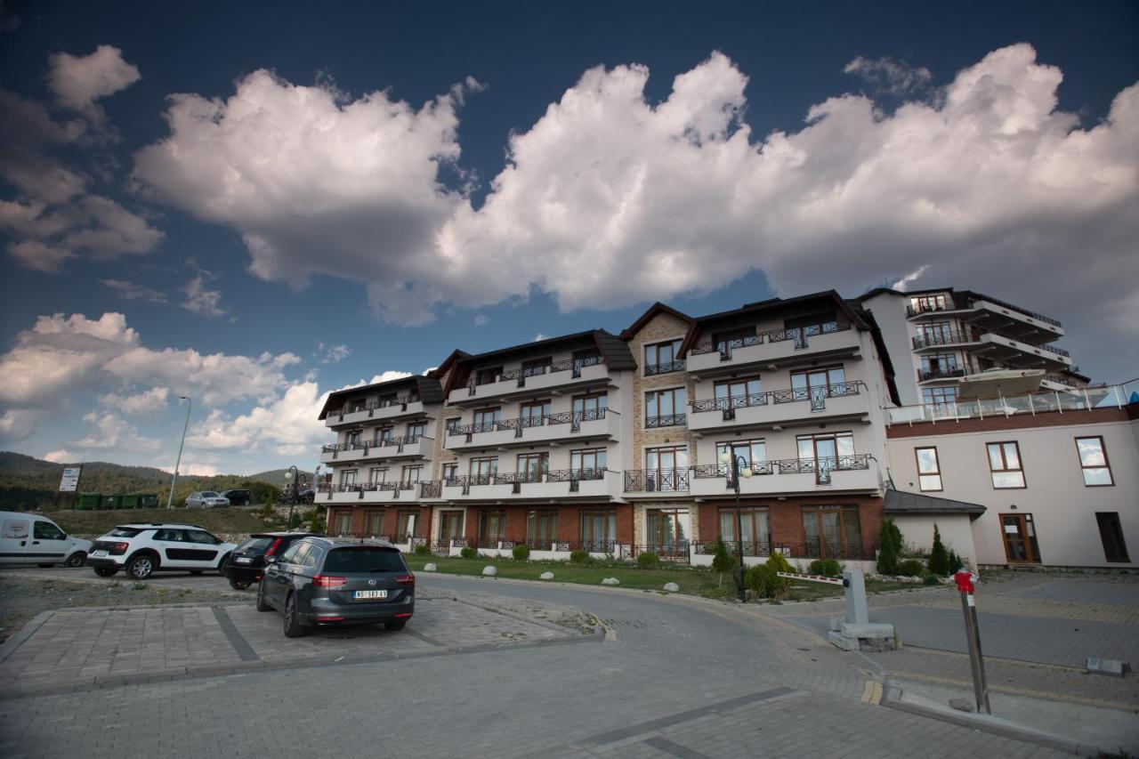 Deltalux Apartmani Milmari Kopaonik Exteriör bild